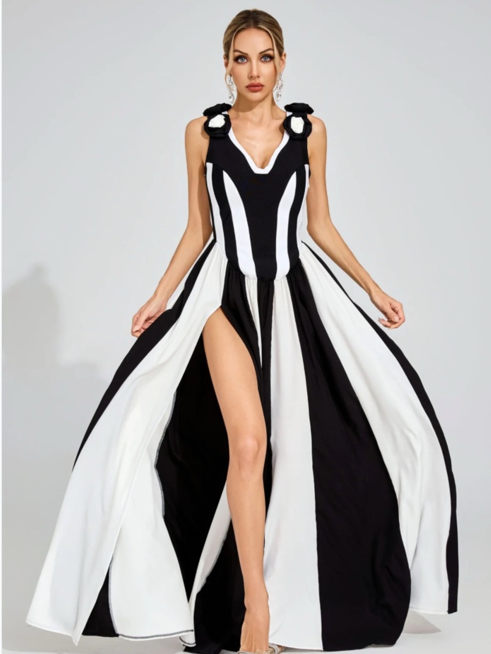 Black & White Striped Maxi Dress with V-Neck and High Slit